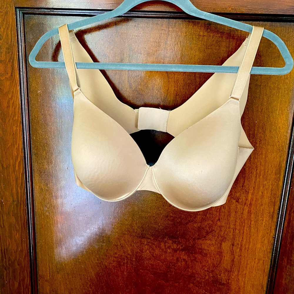 SOMA Beauty Back Bra. BEST bra of all time. 40C
